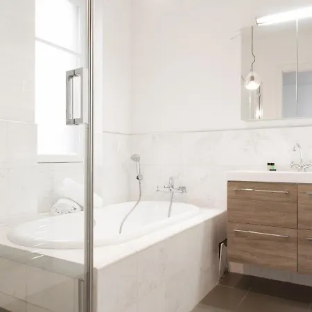 Private - Marais - Francs Bourgeois Апартаменты *